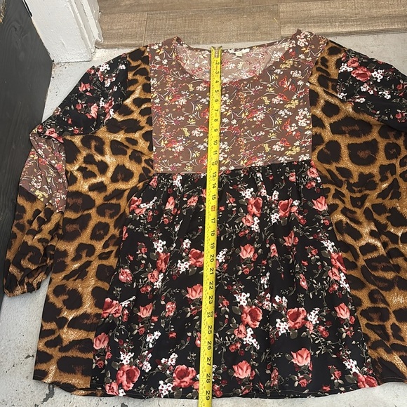ODDY Flowy Floral and Leopard Print Women's Top Size 3X - Picture 5 of 5